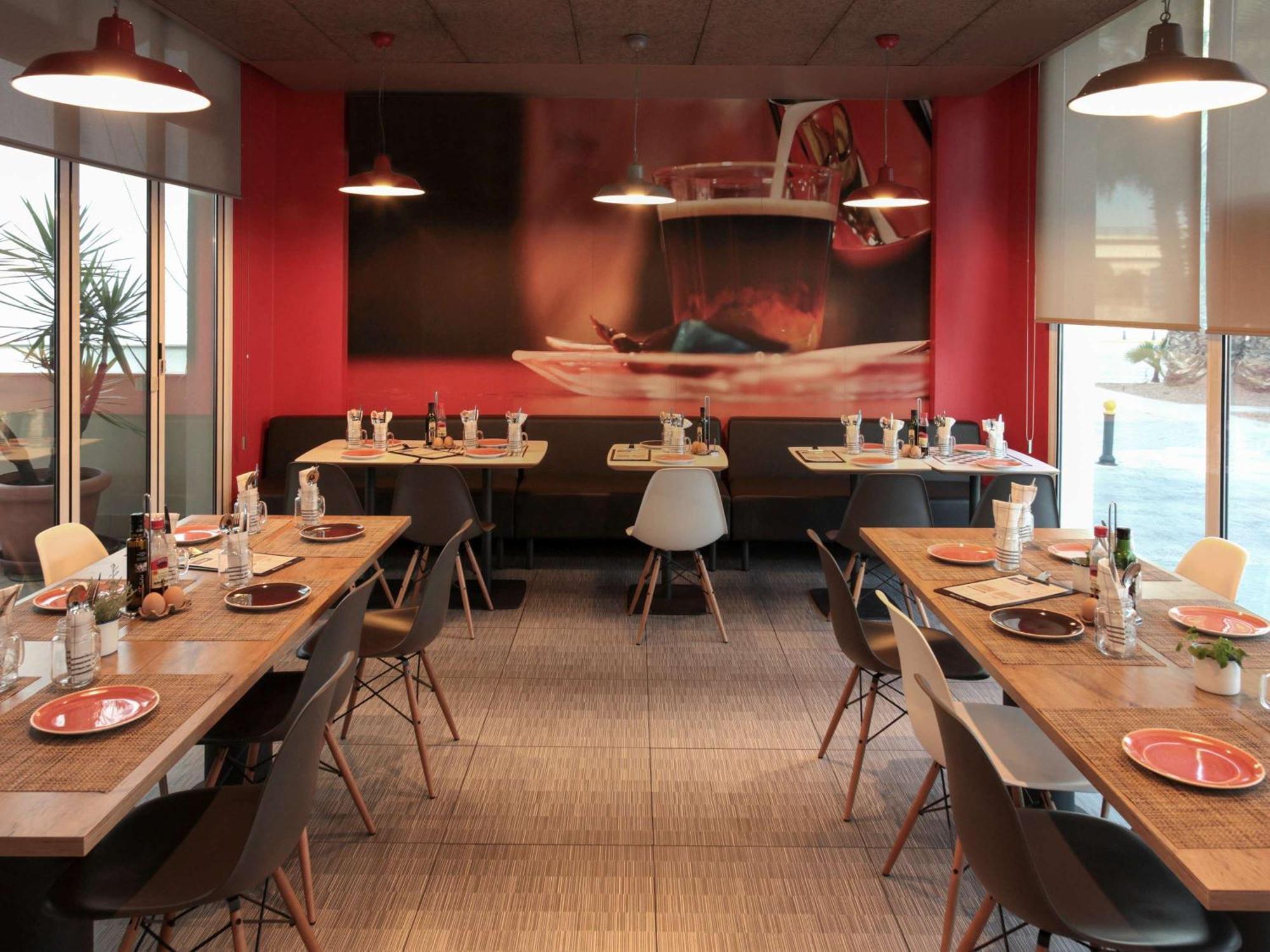 Ibis Hotel Seville