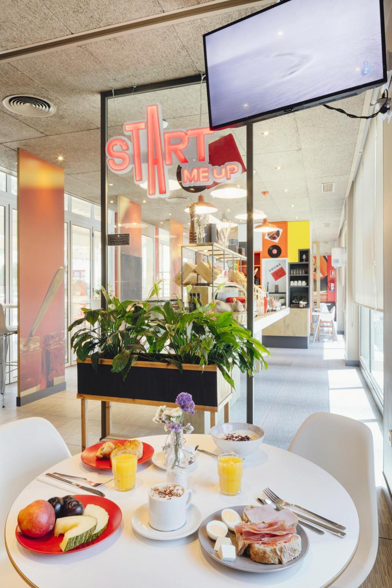 Ibis Hotel Seville